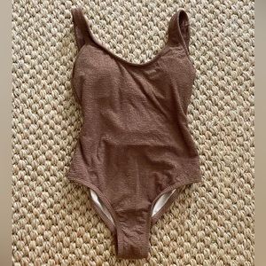 Kona Sol Ribbed Crinkle Swimsuit size S NWT